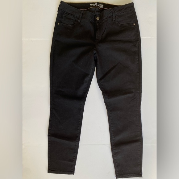 Old Navy Rockstar Jeans 16 - Picture 5 of 14
